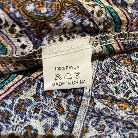 JAASE flowy flutter sleeve, mixed print midi ”peasant” dress with crochet trim - Picture 6 of 6